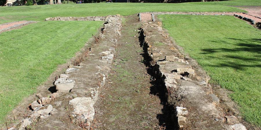 Cramond — Fort on the River Almond